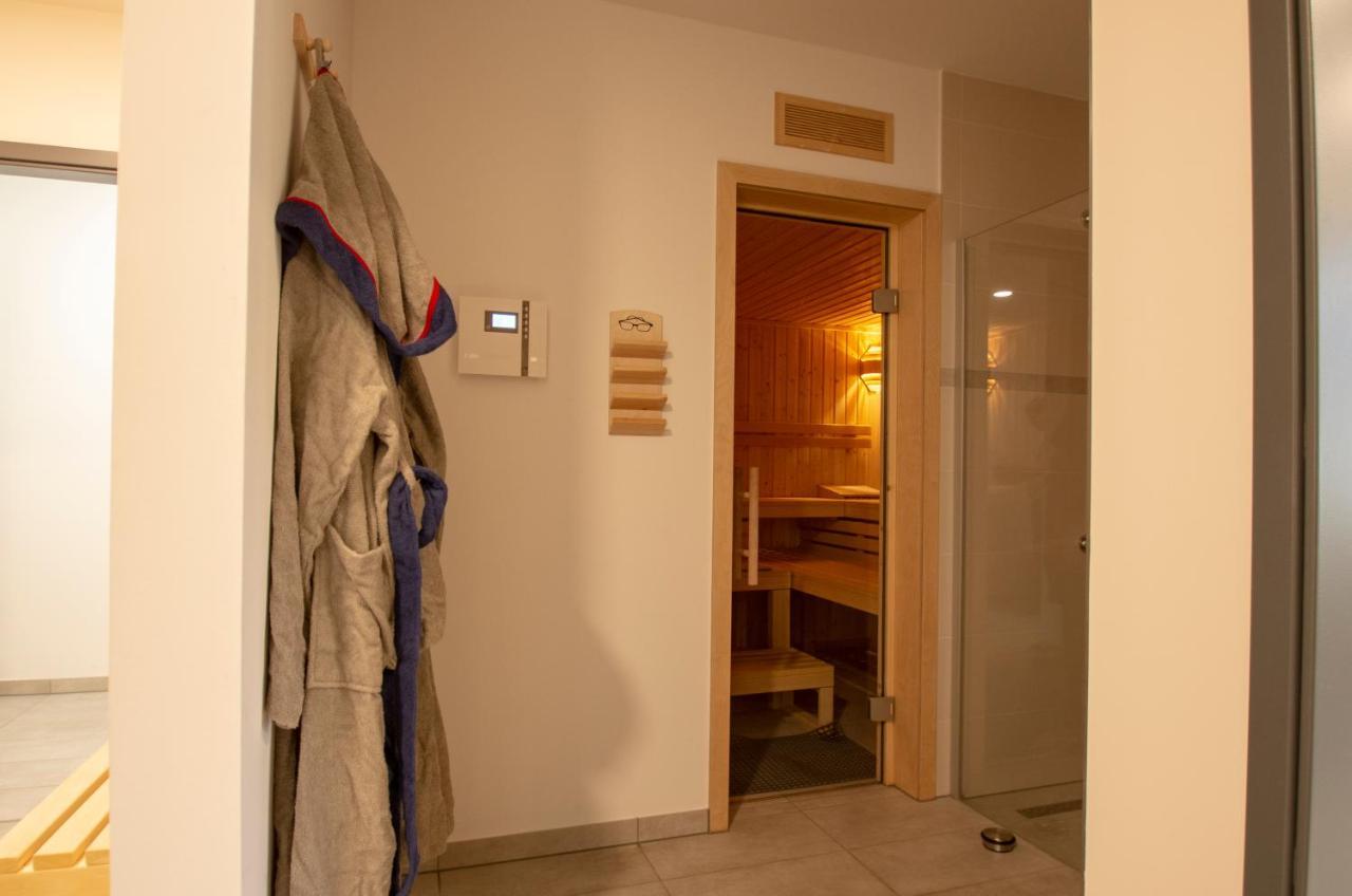 Albert-Inn-Glowe - Barrierefrei & 3 Schlafzimmer & Coworking & Strandkorb-Saisonal & Sauna Im Haus & Fahrraeder Exterior foto